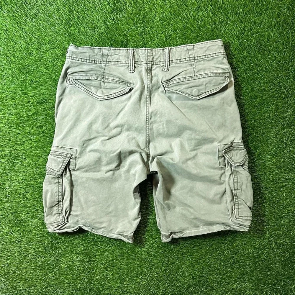 gap cargo shorts